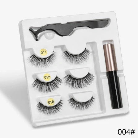Magnetic false eyelashes set for easy, glue-free application and a stunning look.