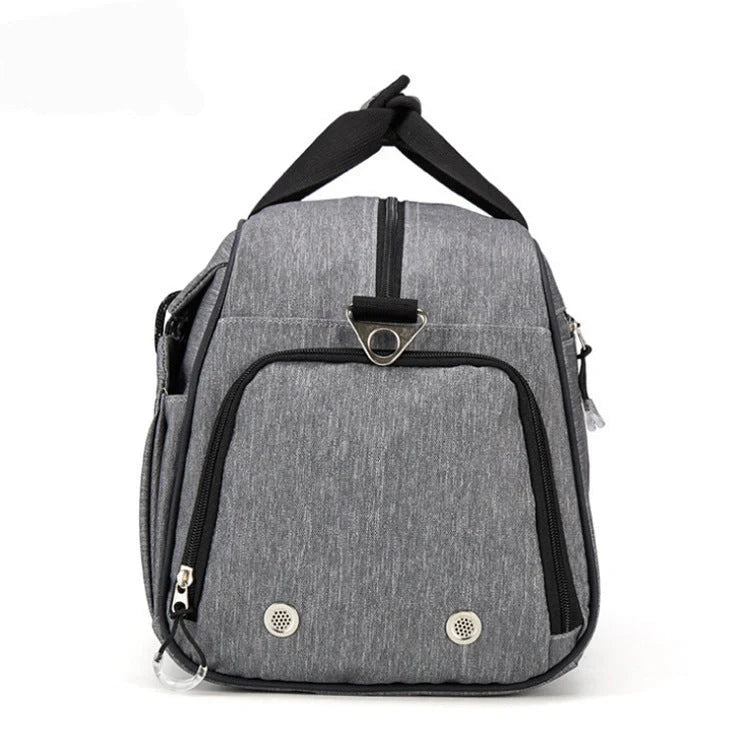 Durable sports gym bag with shoe compartment and wet-dry separation layer for organised storage