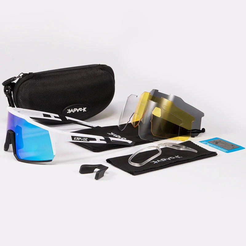 Cycling glasses with polarized lenses for mountain and road biking
