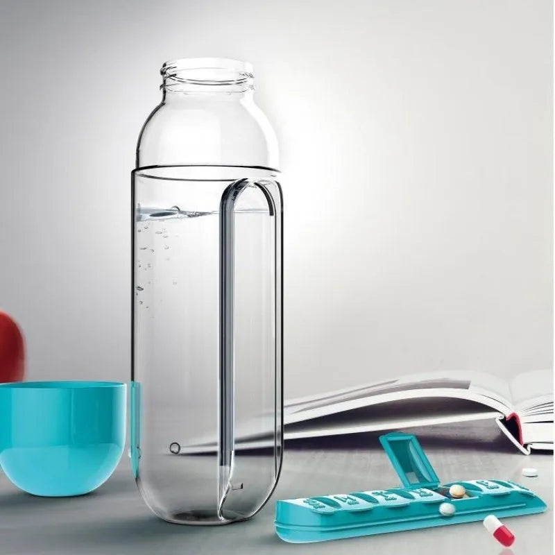 Water bottle with seven pill compartments attached, showing 600ml capacity and BPA-free construction