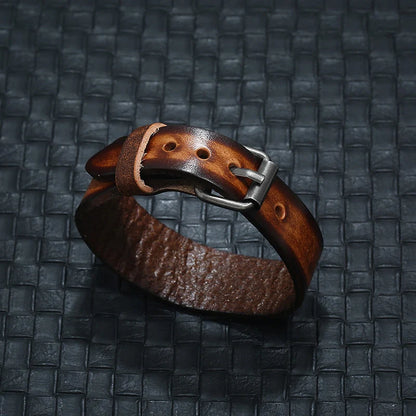 Punk style adjustable genuine leather bracelet for men with geometric buckle