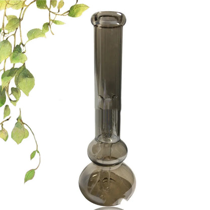 Pure colour geometrical glass vase with a stable base for tabletop sitting.