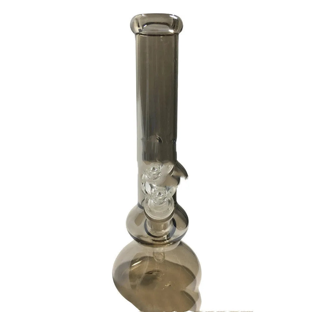 Pure colour geometrical glass vase with a stable base for tabletop sitting.