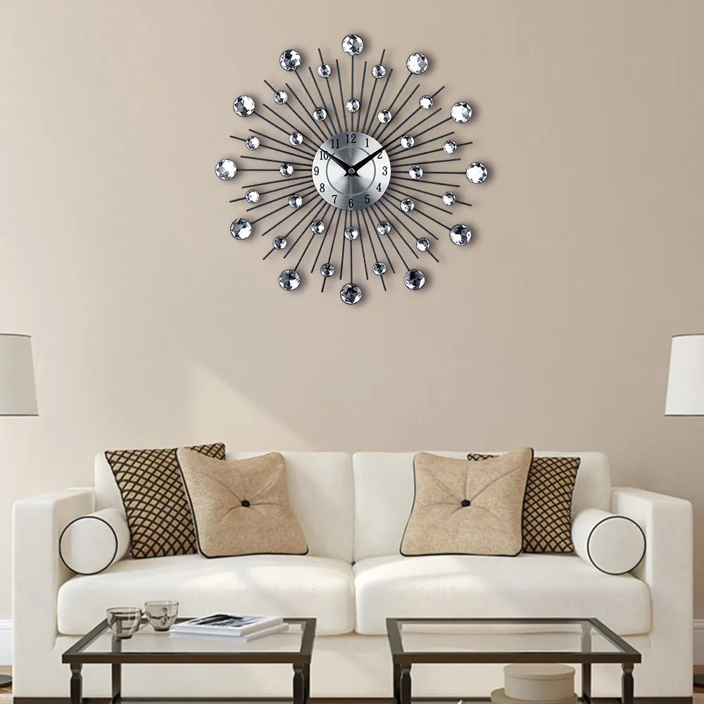 33 cm round silver metal wall clock with aluminium dial showing pointer and number display