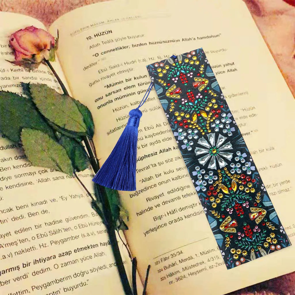 Leather bookmark with special-shaped diamond mandala flower embroidery craft painting