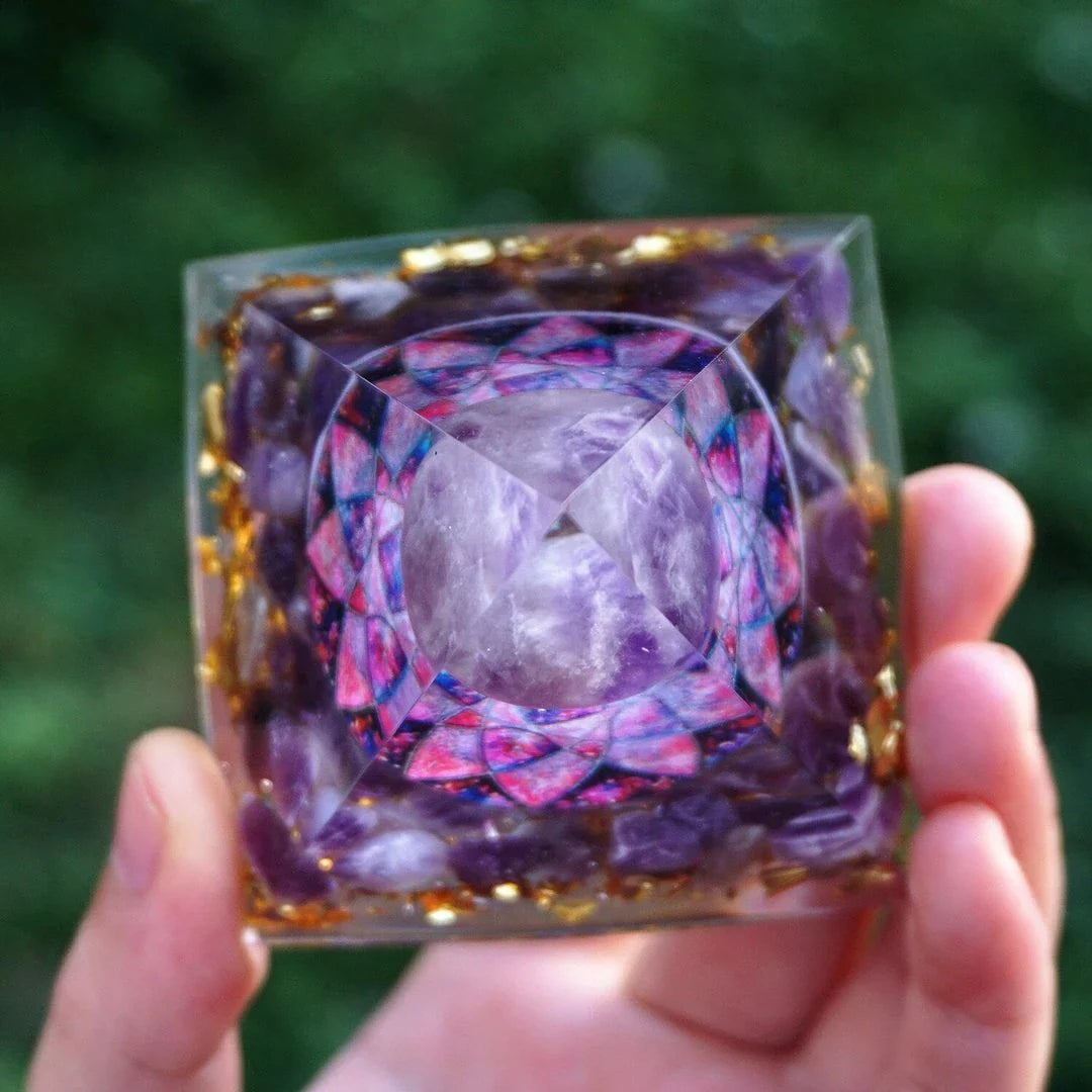 Premium Reiki Healing Crystal Pyramid - Handcrafted with Amethyst and Tiger's Eye, Infused with Orgone Technology for Radiation Protection and Chakra Alignment
