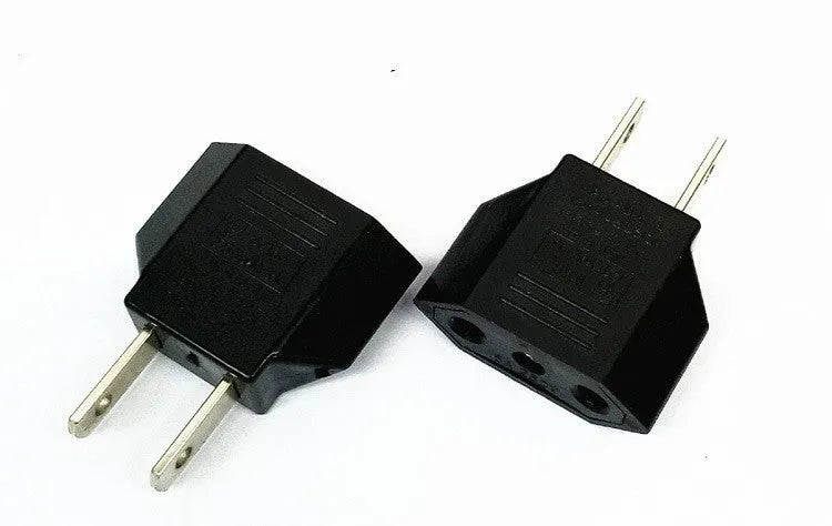 Power plug travel charger adapter with three AC sockets, 10A rated current for 110-250V input, compact 3.3x3.7x2.9cm design, multi-country function supporting AU EU US plugs, available in black or white colour