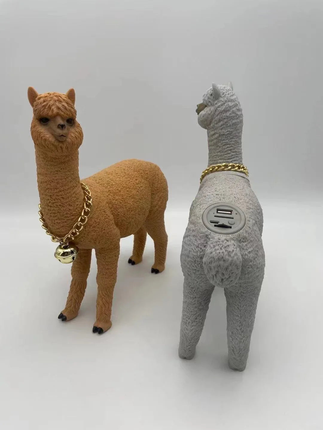 Portable Bluetooth Speaker with Alpaca Design, FM Radio, and Subwoofer for Music Streaming and Entertainment