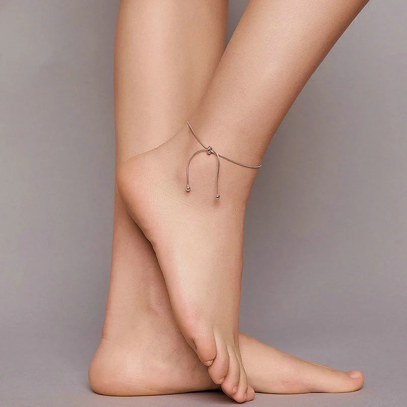 Elegant adjustable silver foot jewellery for girls with unique rhombus design