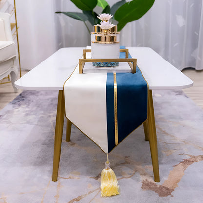Zuofei modern flannel table runner in simple Nordic design on a coffee table.