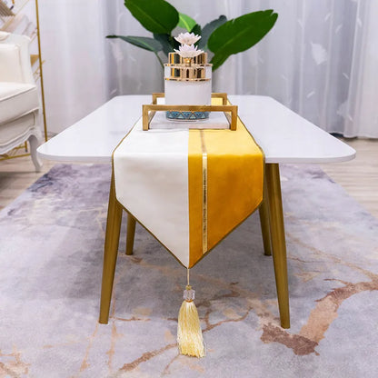 Zuofei modern flannel table runner in simple Nordic design on a coffee table.