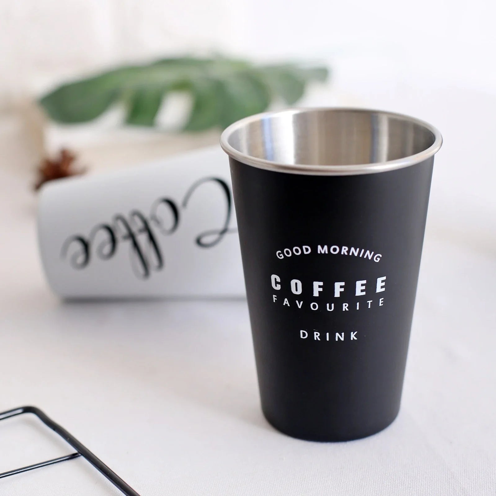 ROKEN stainless steel drinking cup with screw-on lid and reusable straw in COFFEE black colour