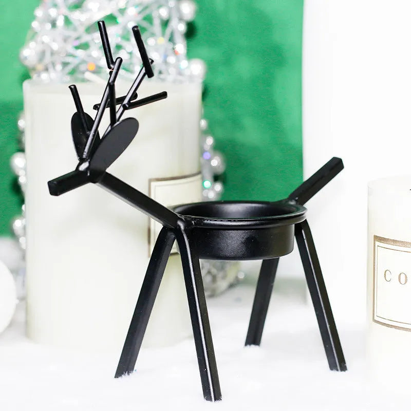 Black iron Christmas deer candlestick holder with elk bracket design for festive candle display