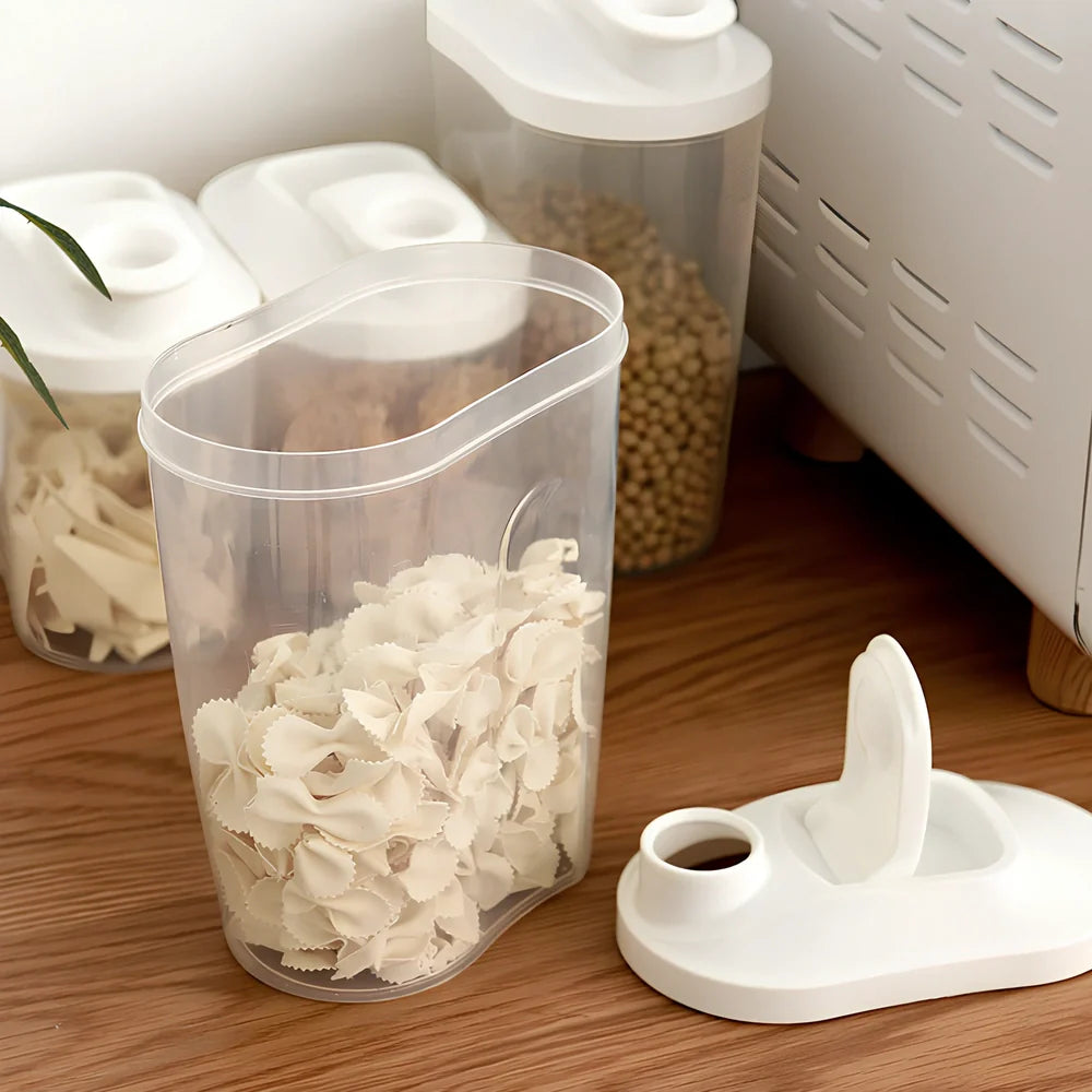 Clear plastic kitchen storage containers in 1000ml and 1500ml sizes for beans and grains