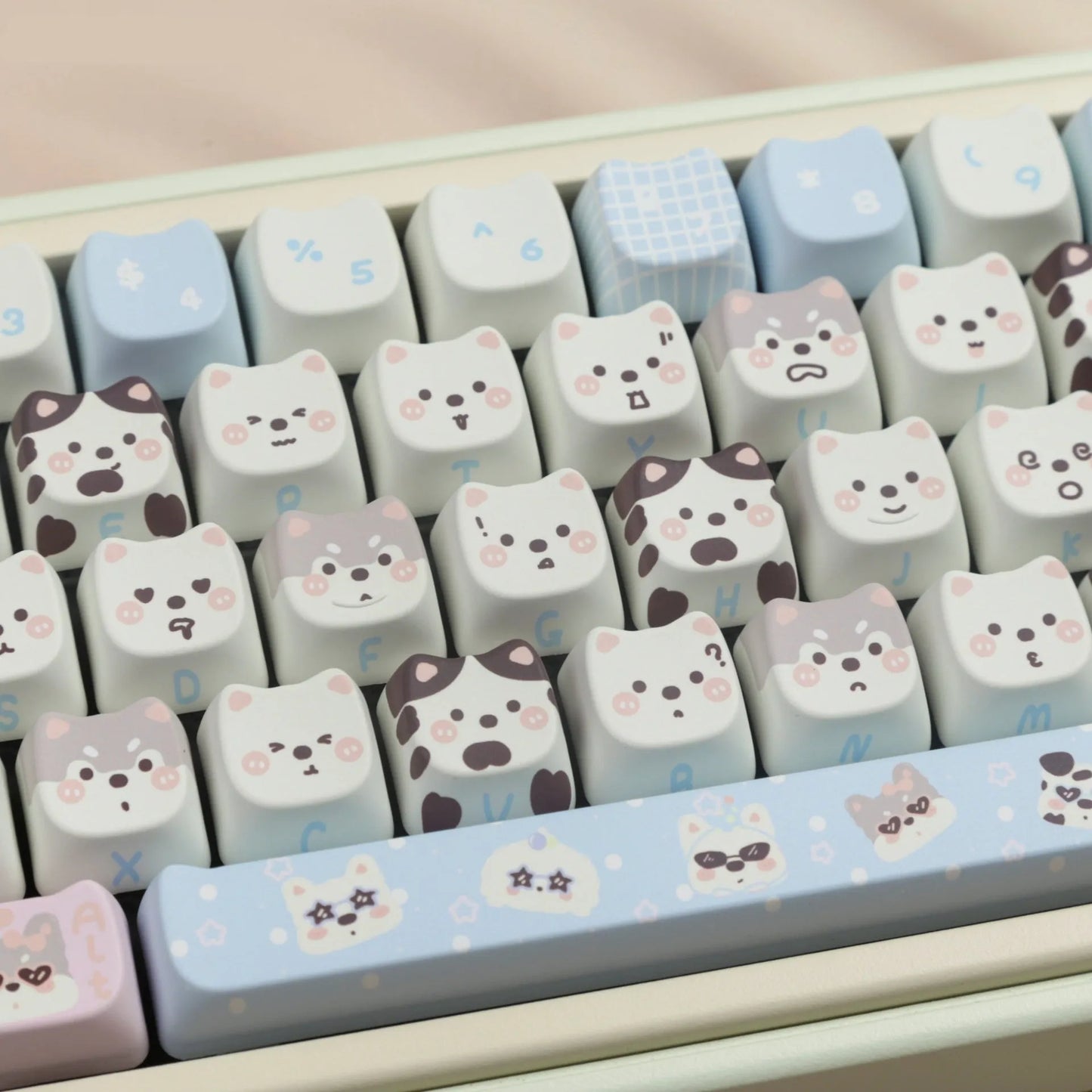 Full set of puppy character PBT sublimation keycaps for mechanical keyboards with illustrated dog theme design