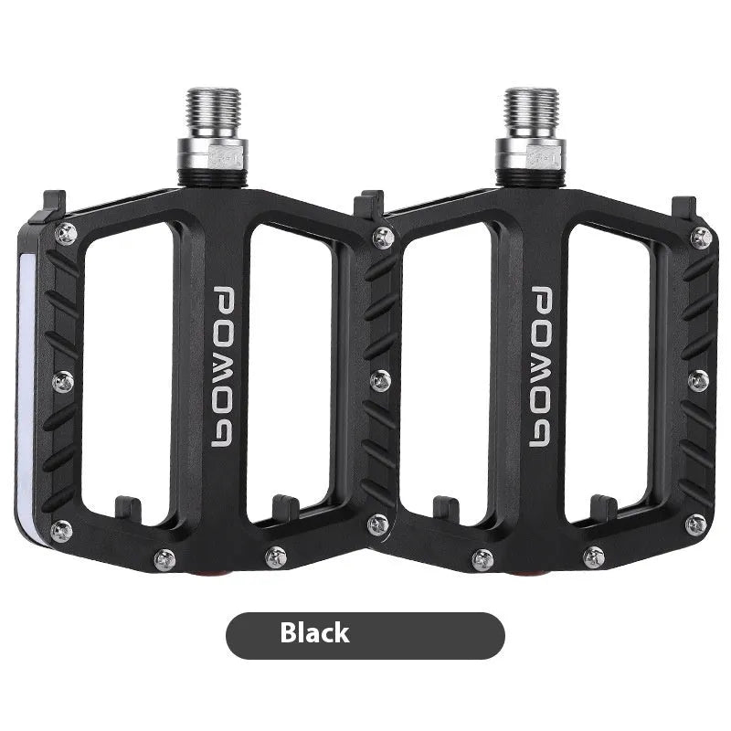 Bicycle luminous pedal with LED lights in aluminium alloy construction