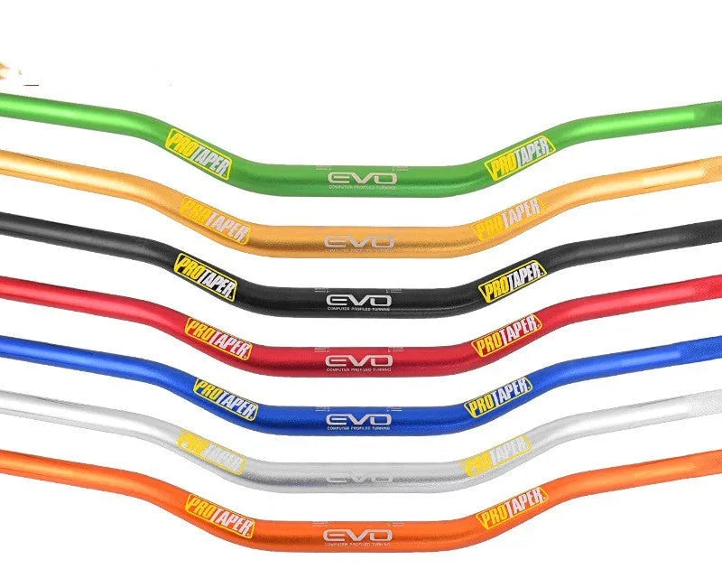 Orange aluminium scrambling motorcycle handlebar with 28mm diameter and 80x10cm dimensions