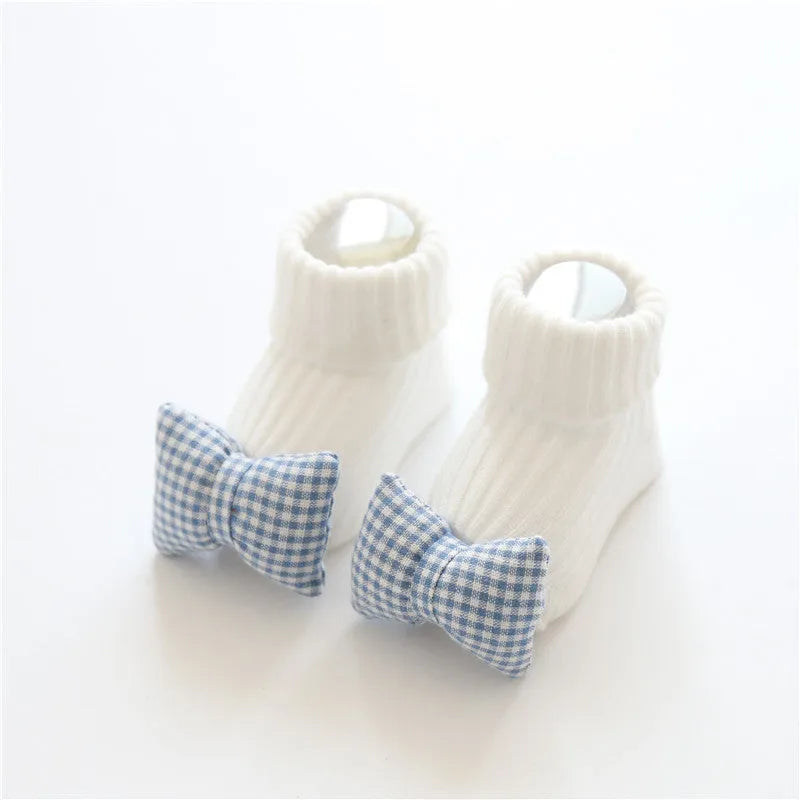 Cotton baby floor socks in multiple designs for infants aged 0-3 months
