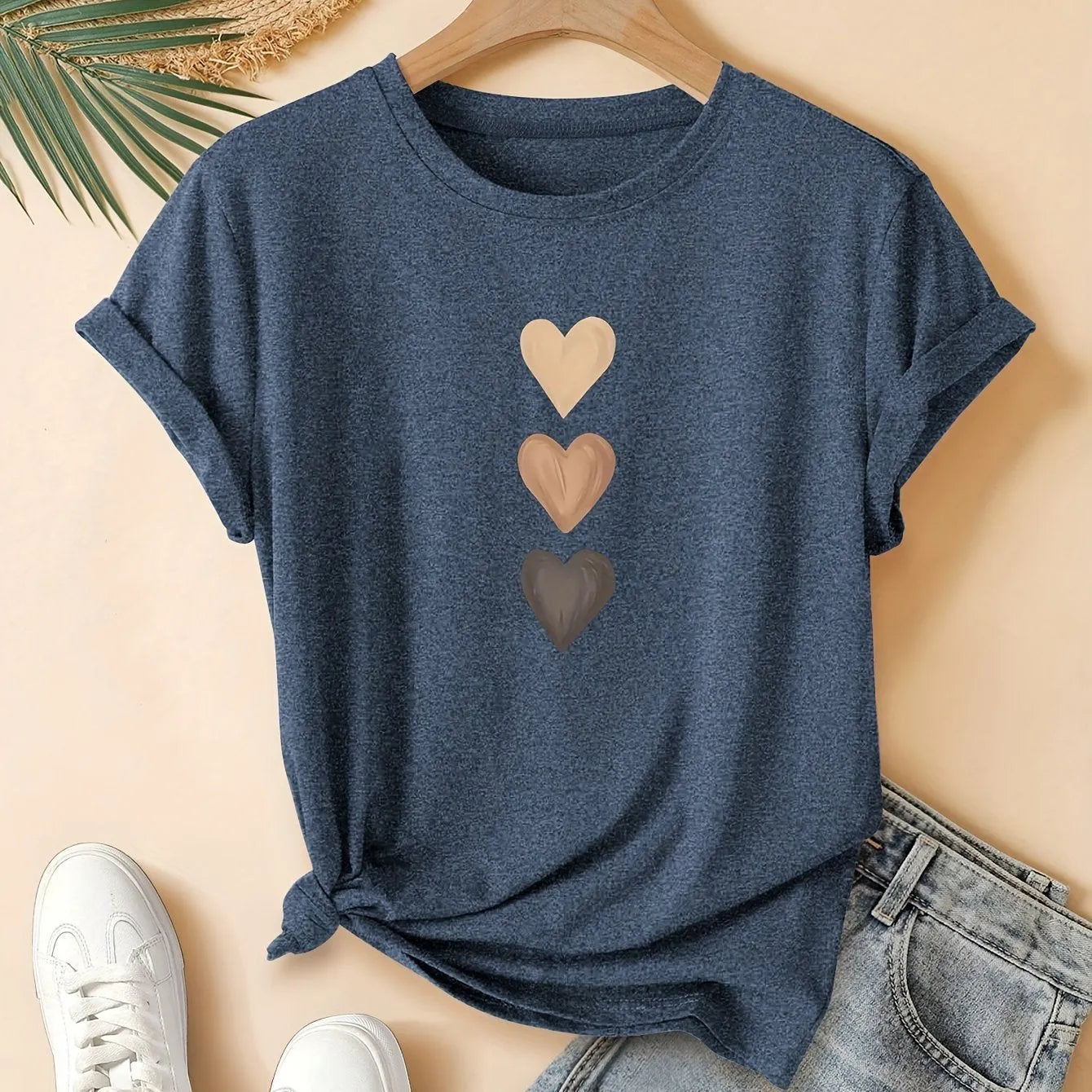 Women's art retro pure cotton short sleeve T-shirt in blue.
