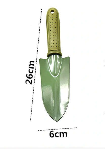 Gardening scarifier kit with green antiskid handles and two shovels for planting