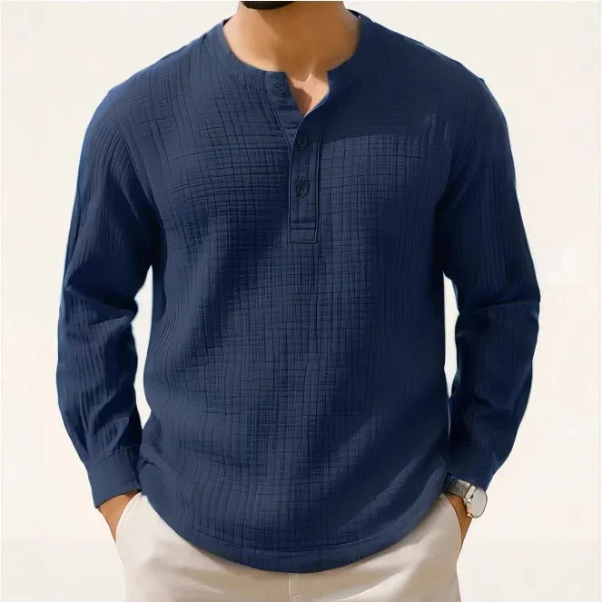 Slim fit long sleeve shirt with round neck and 3/4 sleeves in linen-style fabric