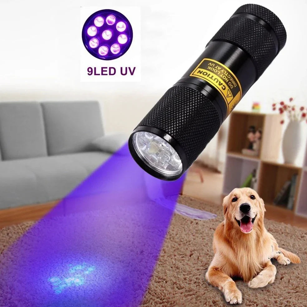 Silver aluminium UV flashlight measuring 95mm with 21 LED array for 395-400nm wavelength detection