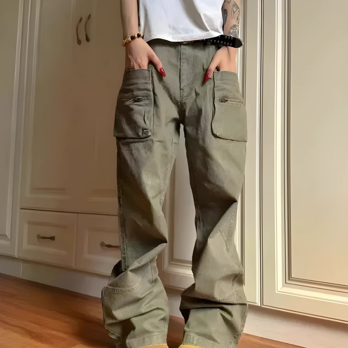 Green and black cotton work trousers with double zip and pockets