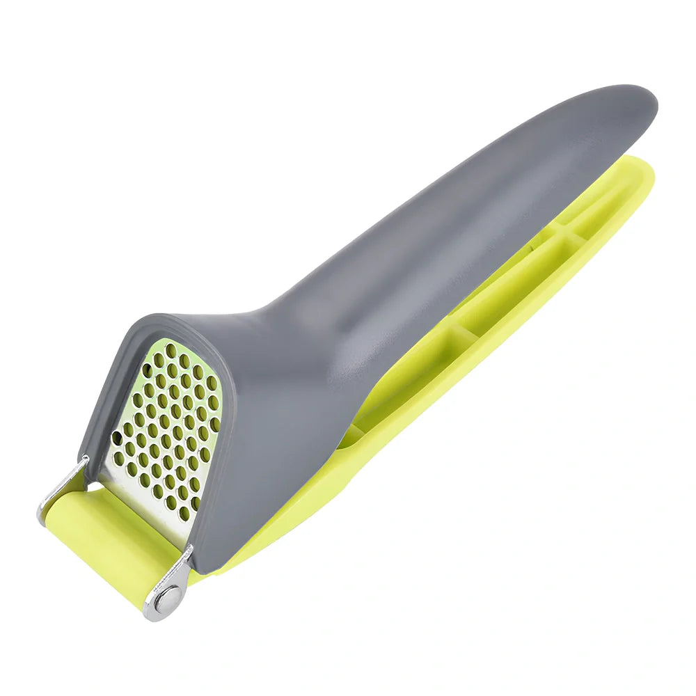 Plastic garlic masher with 4 stainless steel pressing chambers and plastic handle