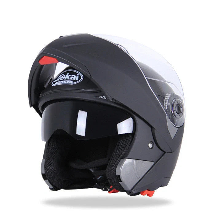 Adjustable motorcycle helmet in various colours for safety and comfort