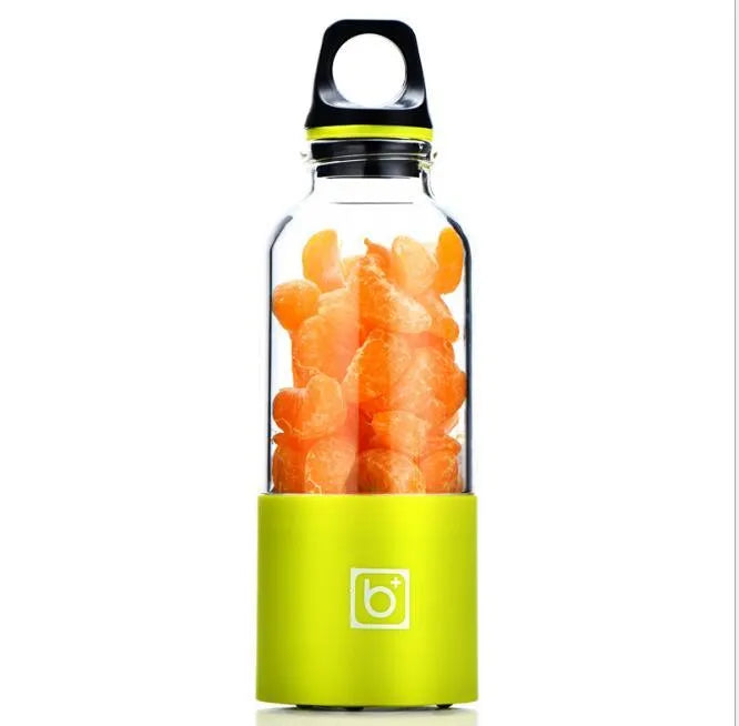 Bingo portable electric juice cup in blue, a 500ml USB rechargeable mini blender with a clear food-grade PC cup and stainless steel blade.
