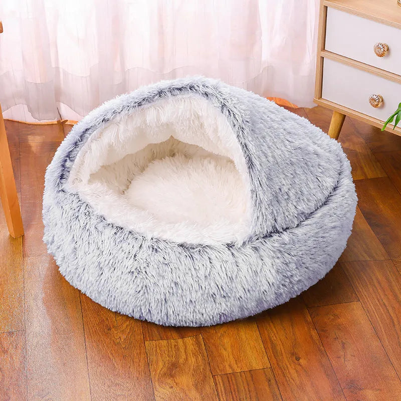Waterproof cloth dog kennel with semi-enclosed design and removable cover in a gradient colour