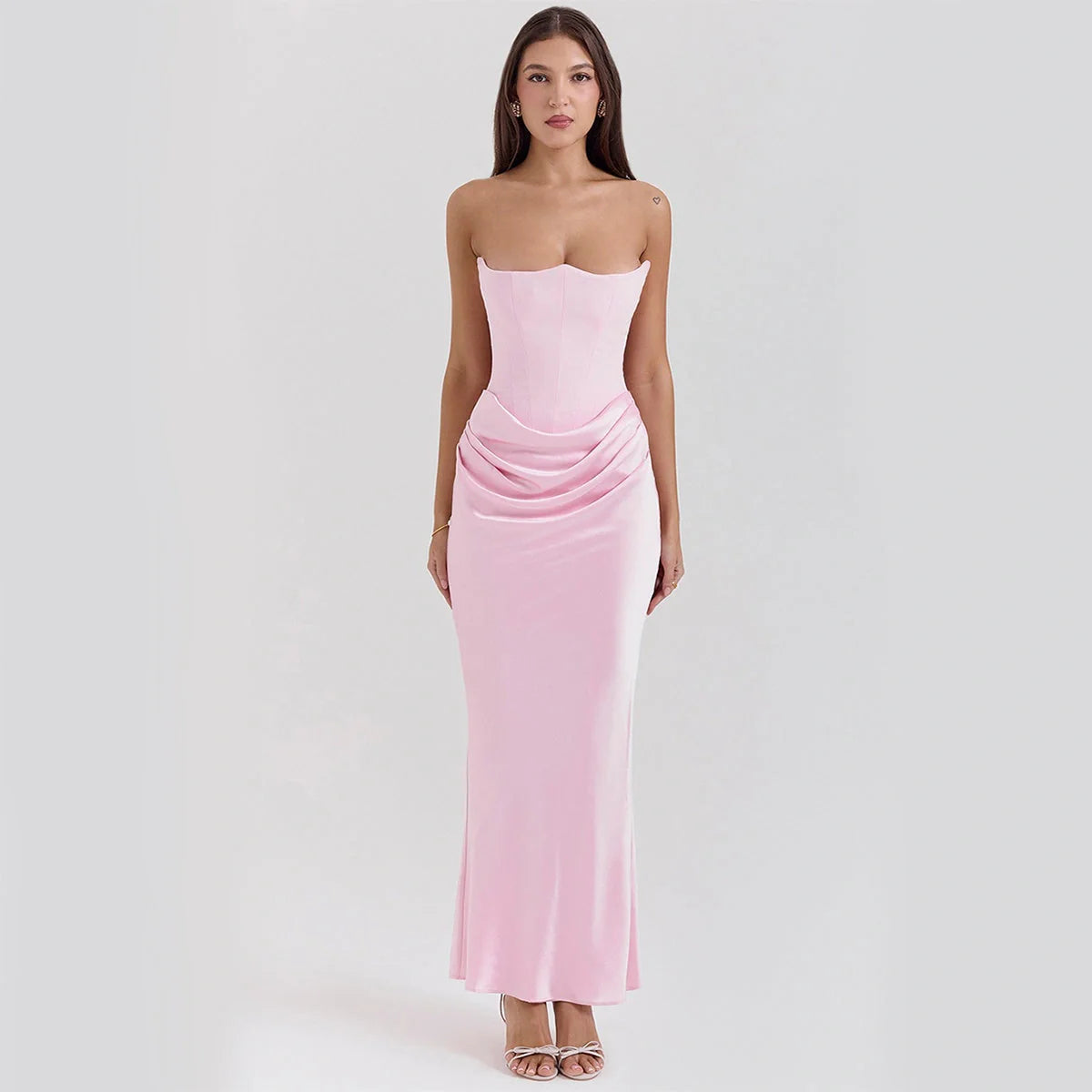 Elegant backless party dress in various colors and sizes, featuring a sleek and slender silhouette for the discerning UK fashionista