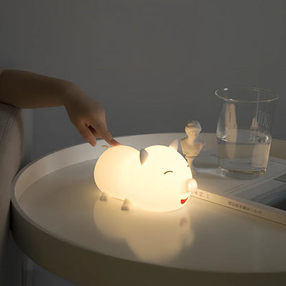 White Peppa Pig cartoon LED night light, 140x100x83 mm with inductive sensor and USB cable for warm yellow bedroom glow
