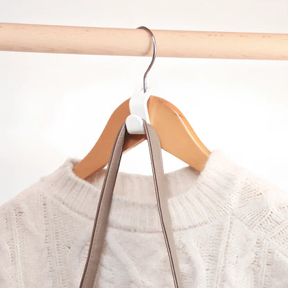 Plastic closet stack hanger rack with 6x2cm PP connectors for vertical garment stacking