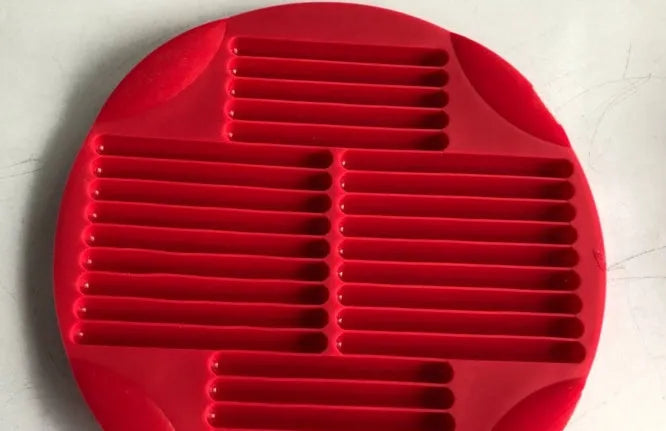 Red silicone pancake ring egg omelette maker with seven-hole non-stick cooking mould