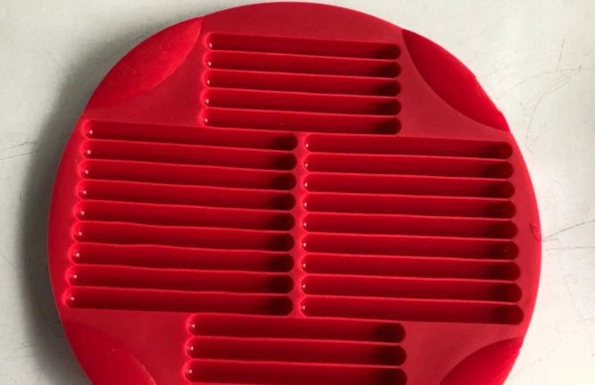 Red silicone non-stick pancake maker rings for uniform cooking results