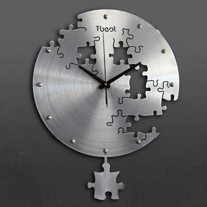 16 inch circular wall clock with aluminium alloy frame in black or silver colour