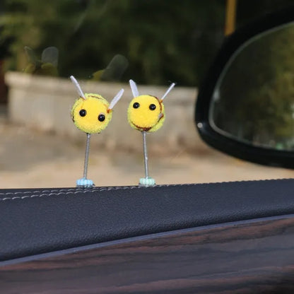 Swing Spring Bee cartoon fur ball car decoration measuring 3cm by 3cm