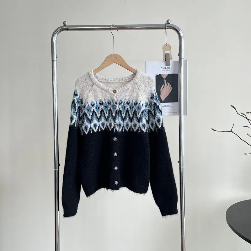 Women's contrast colour jacquard thickened sweater coat in loose fit with long sleeves, available in milky white, brown, and navy blue