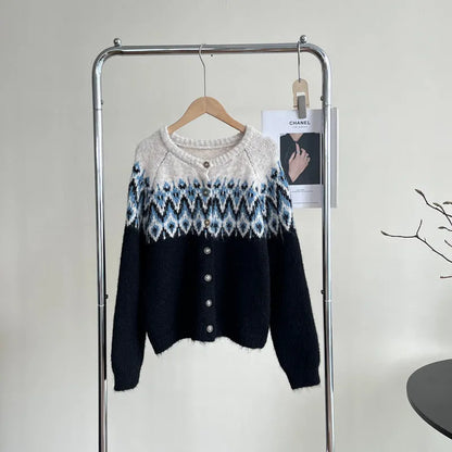 Women's contrast colour jacquard thickened sweater coat in loose fit with long sleeves, available in milky white, brown, and navy blue