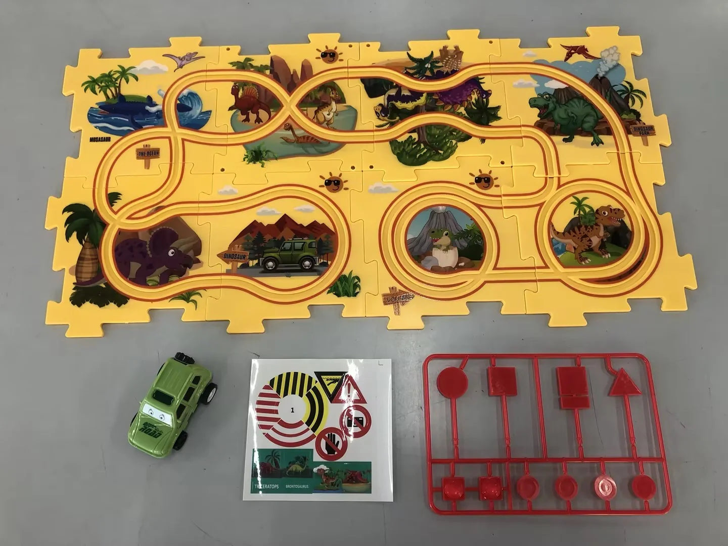 DIY Electric Railroad Speeder Toy with puzzle tracks and automatic car