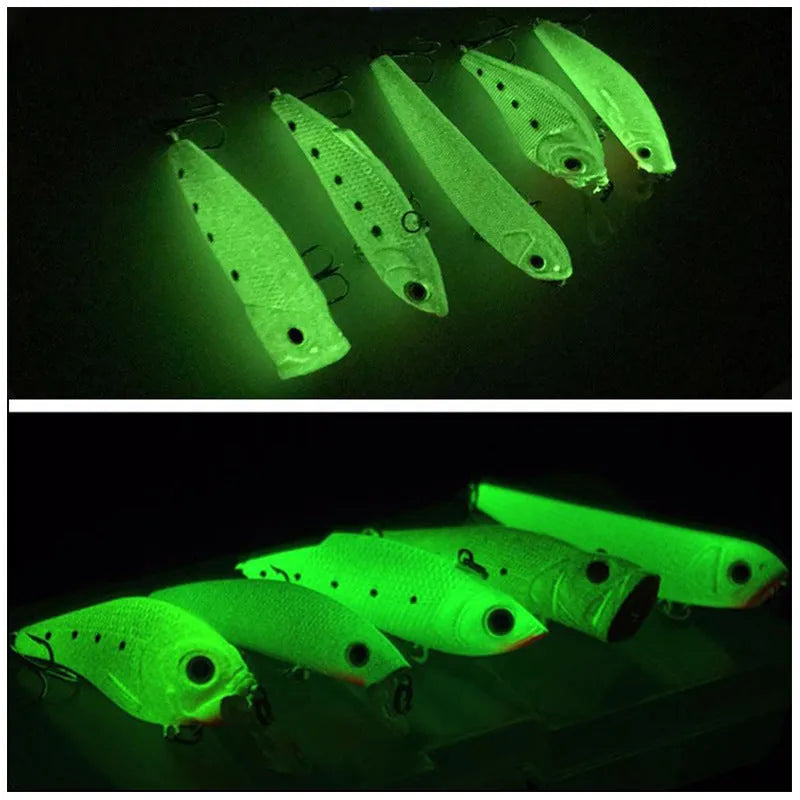 Set of five 3D fluorescent simulation luminous hard bait fishing lures with realistic fish appearance