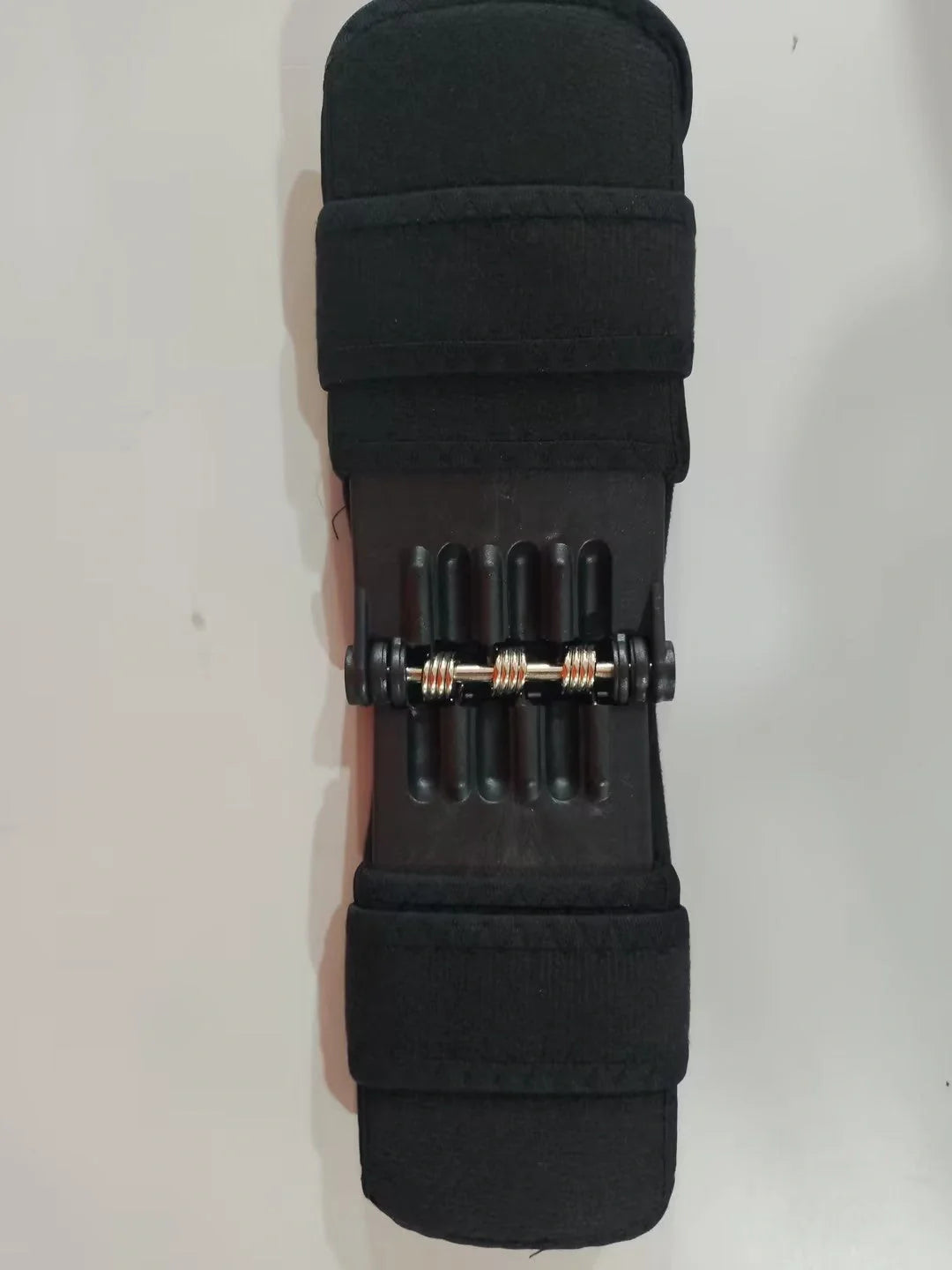 Breathable joint support knee pads with non-slip design for power lifting