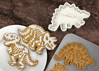 Dinosaur-shaped biscuit mould made from food-grade PVC material for safe and creative baking