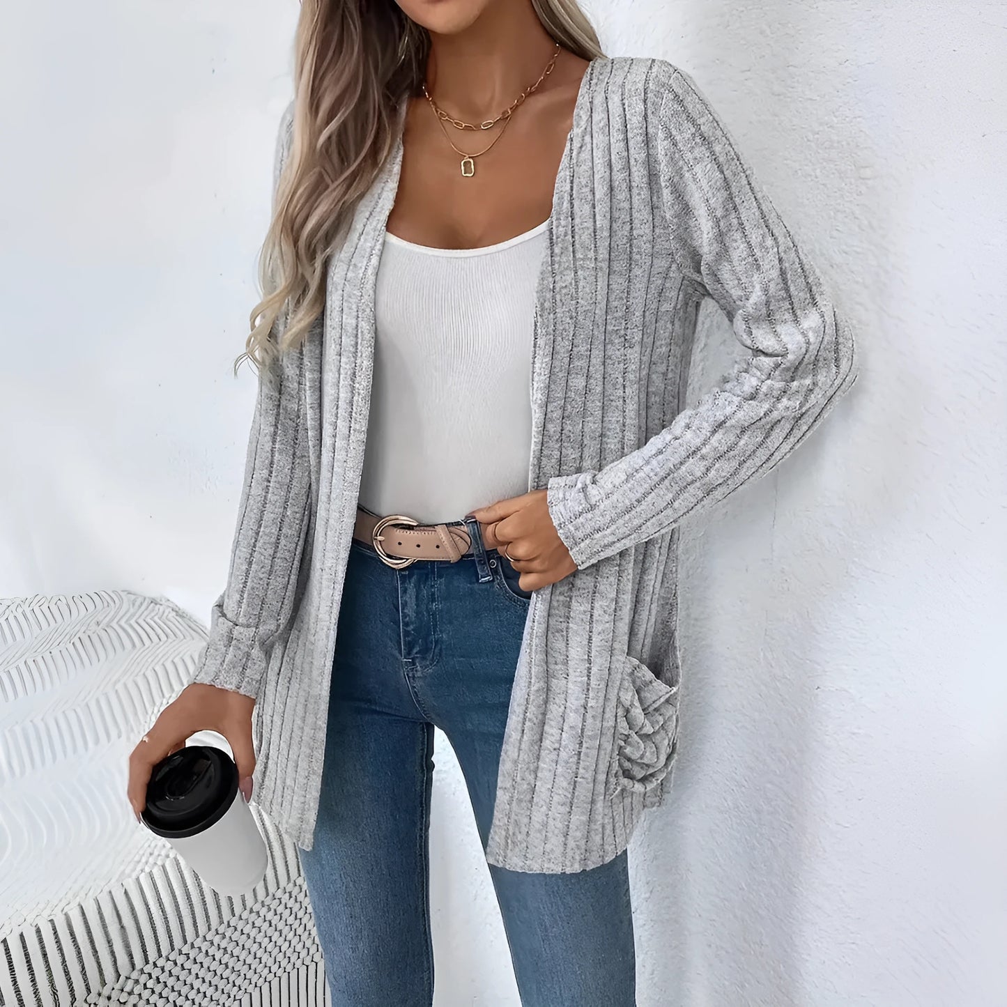 Men's solid grey loose-fitting long sleeve cardigan with side pockets