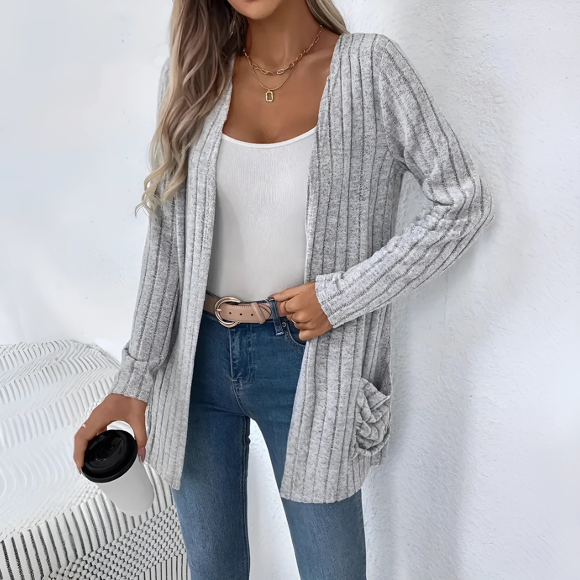 Men's solid grey loose-fitting long sleeve cardigan with side pockets