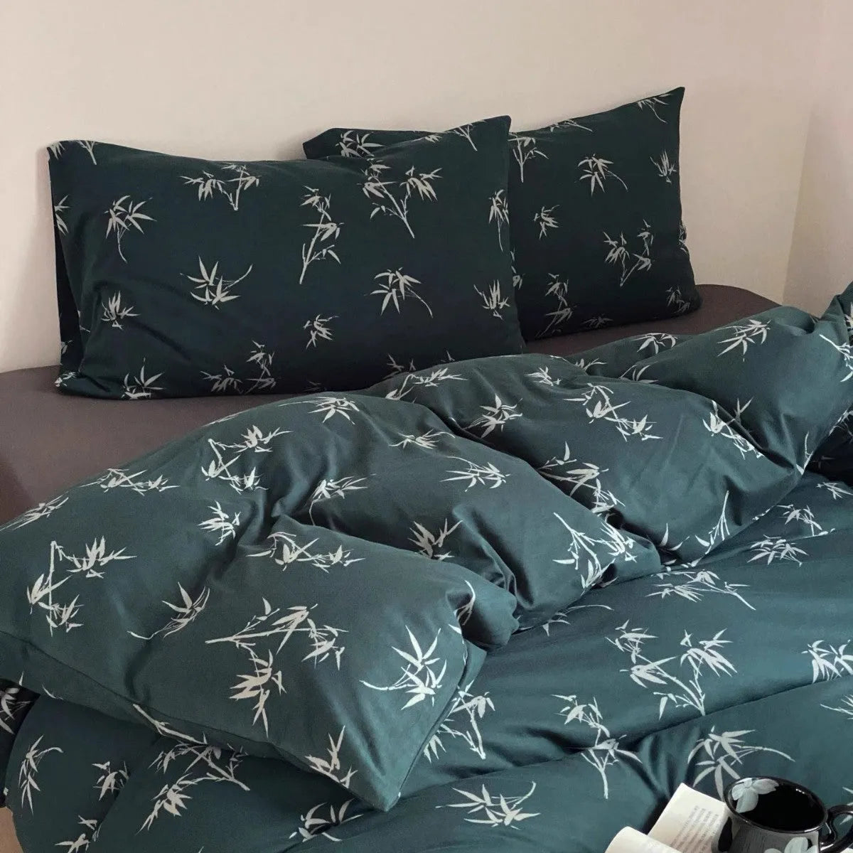 Pure cotton printed bedding set with quilt cover, sheet, and pillowcases in 1.2m to 2.0m sizes