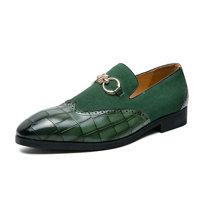 Men's black Korean style pointed toe casual shoes with sewing line detail on artificial PU upper