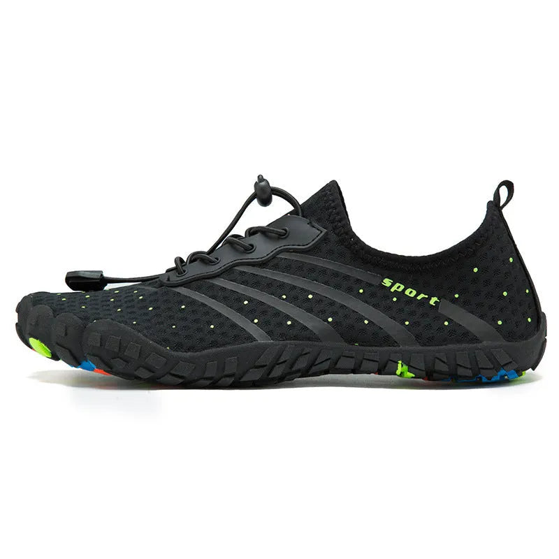 Low-top beach swimming shoes in army green with mesh fabric upper and rubber sole for fast drainage