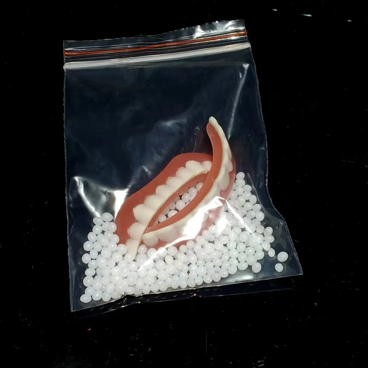 Silicone simulation denture socket dental training model with upper and lower teeth in colour box